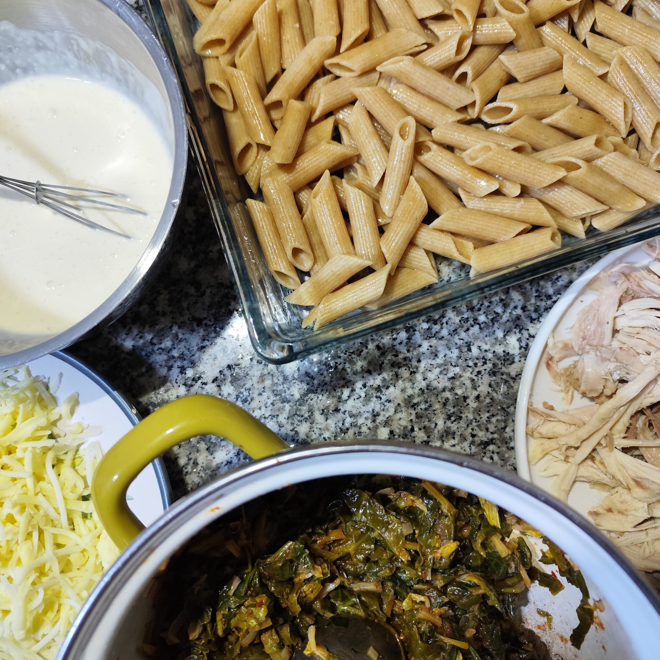 ıspanaklı tavuklu lazanyamsı fırın yemeği